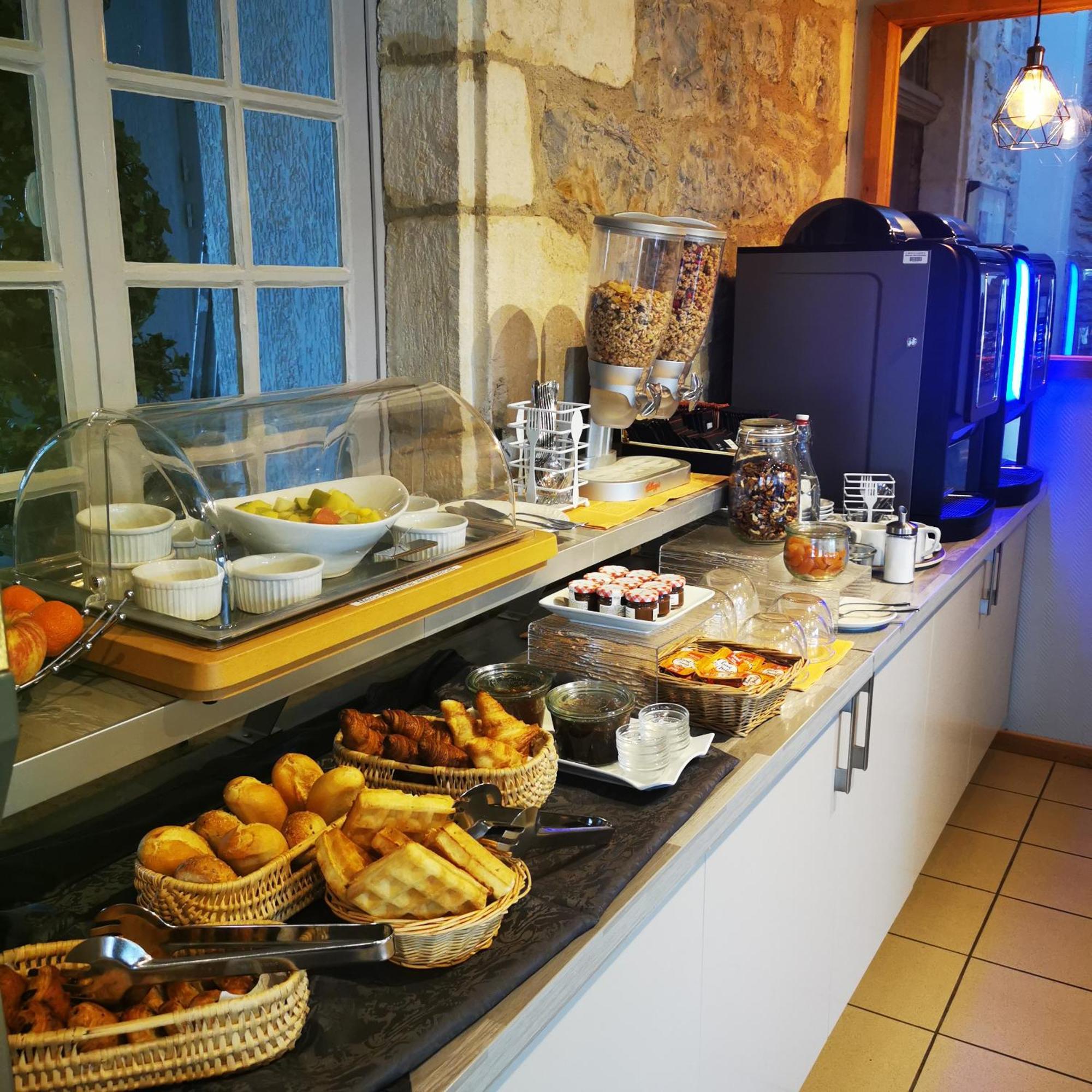 Hotel Du Chateau Alvignac Zewnętrze zdjęcie